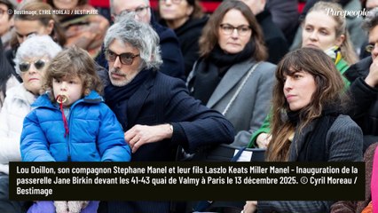 Cérémonie pour Jane Birkin : Charlotte Gainsbourg chamboulée mais épaulée par Yvan Attal et leur dernière fille Jo