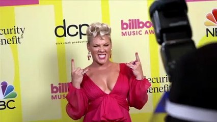 Pink Claps Back After Being Accused Of Shading Christina Aguilera
