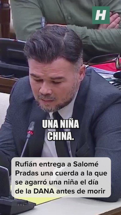 Rufián le entrega a Salomé Pradas una cuerda a la que se agarró una niña el día de la DANA antes de morir: "Se me olvidó dársela a su exjefe el miserable, psicópata e inútil de Mazón"