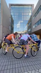 Un petit tour de manège en ces périodes de fêtes ?