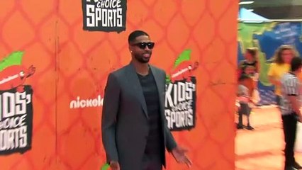 Kourtney Kardashian Awkward Reaction To Scott Disick Marriage Proposal - KUWTK Recap