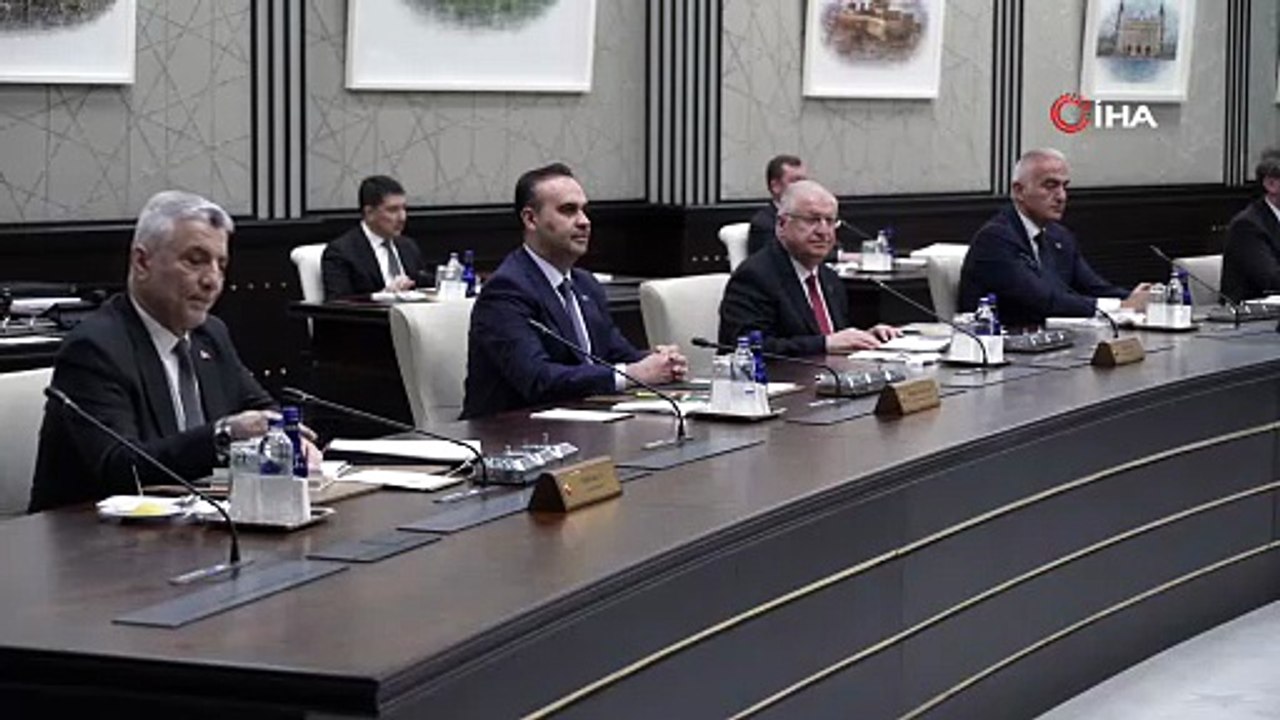 Cumhurbaşkanlığı Kabinesi, Cumhurbaşkanı Recep Tayyip Erdoğan başkanlığında Beştepe’de toplandı