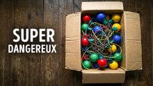 Le danger caché des lumières de Noël (Gardez votre animal à l'écart)