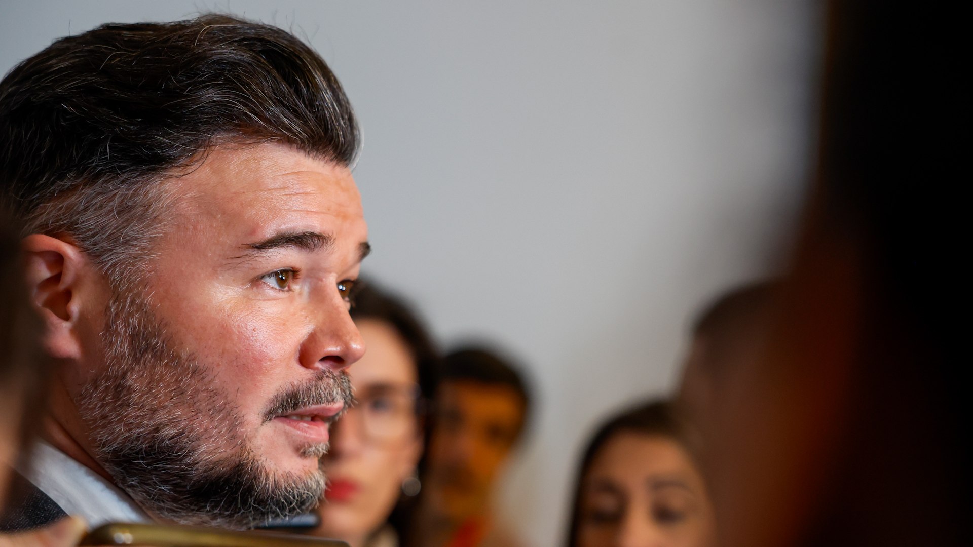Rufián pide una reunión "cara a cara" con Sánchez y afirma que "no cuela" el victimismo del Gobierno