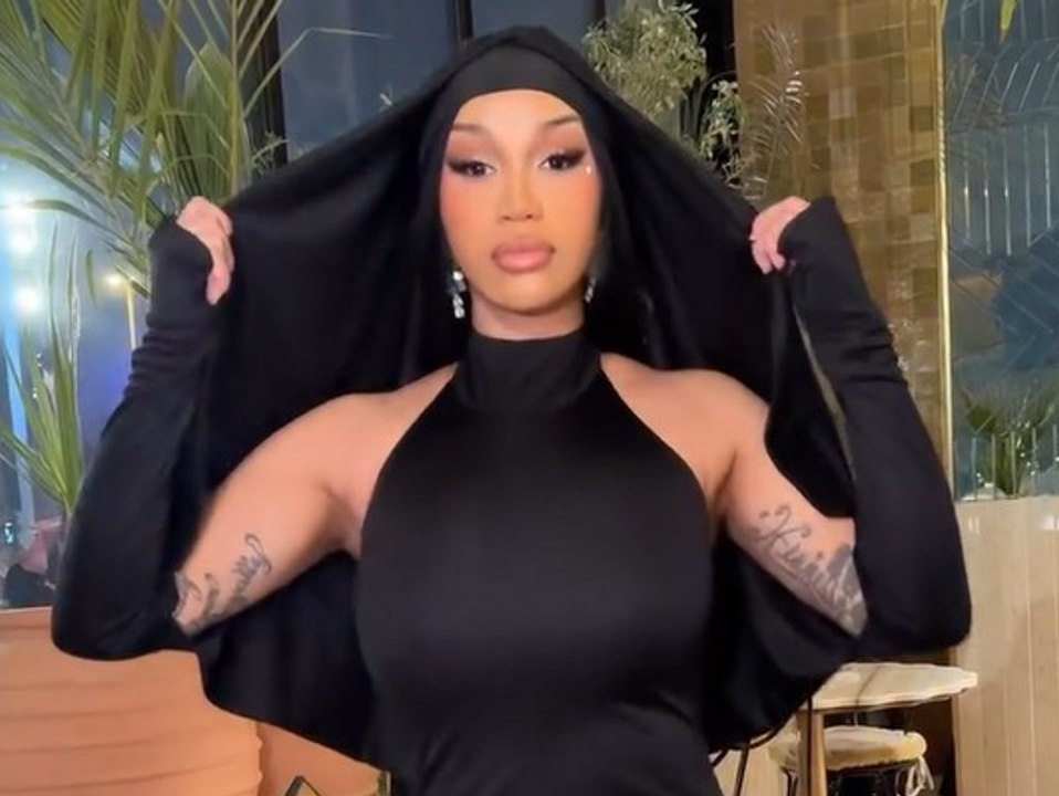 Cardi B begeistert Saudi-Arabien als 'Halal B'