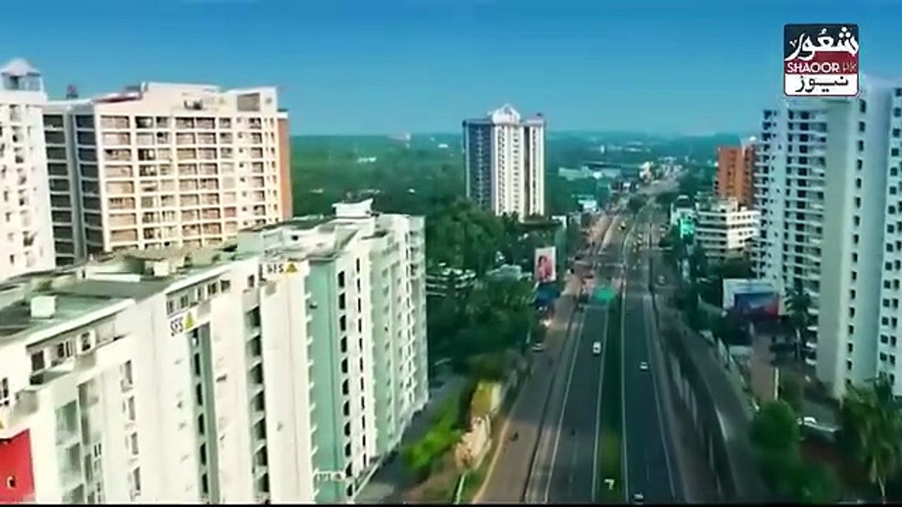 28 یونیورسٹیوں کی جعلی ڈگریاں بنانے، بانٹنے اور بیچنے والی دنیا کی سب سے بڑی ڈگری بنانے والی ’’فیکٹری‘‘ پکڑی گئی۔ یہ جعلی ڈگری کیوں بنتی ہے؟ اسکا سلسلہ کیسے شروع ہوا؟ بس یہ ہے بات سمجھنے کی۔