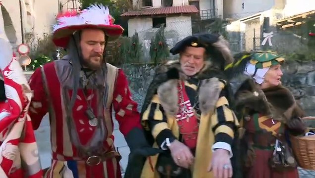 Il mercatino di Natale di Cimego chiude tra streghe, polente e Lanzichenecchi