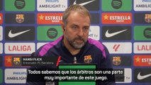 Flick respalda a los árbitros: 