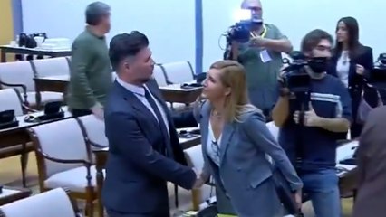 Rufián le hace una "cobra" a Salomé Pradas en la comisión de investigación de la dana