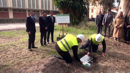 Moreno coloca la primera piedra de la "esperada" Ciudad de la Justicia de Cádiz