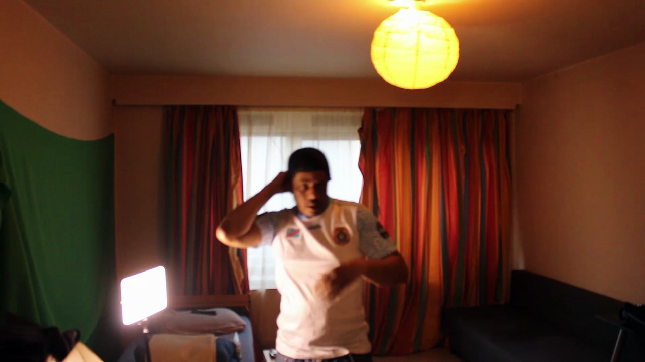 riche (clip officiel)