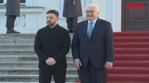 Zelensky a Berlino per i colloqui di pace: ricevuto dal presidente tedesco Steinmeier