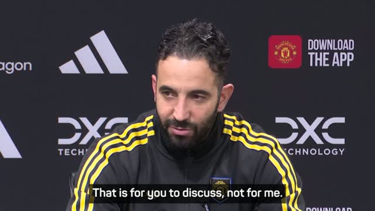 Did Amorim finally play four at the back agains...