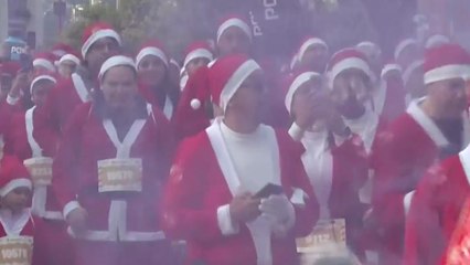 [나우쇼츠] "루돌프 대신 달린다"...멕시코 이색 달리기 / YTN