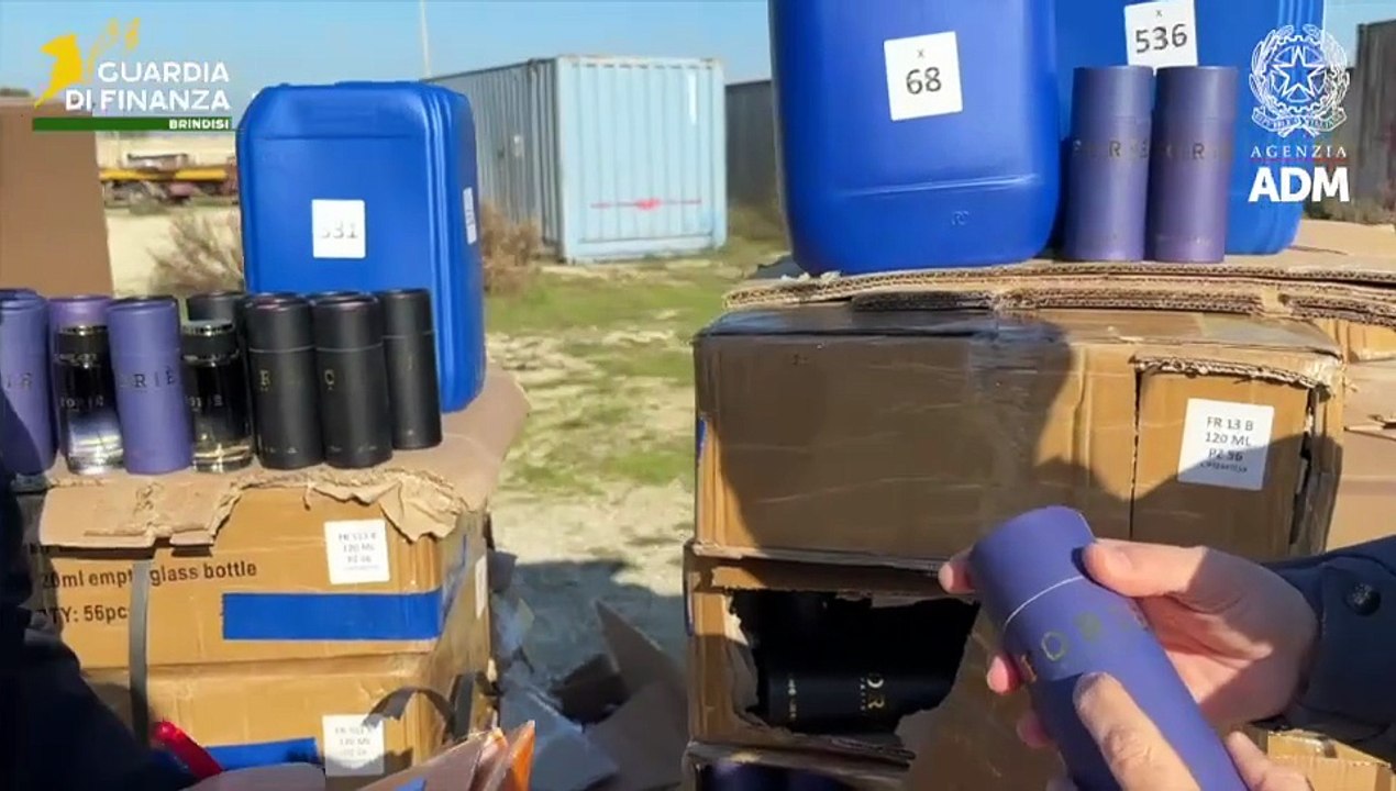 Brindisi, maxi sequestro di profumi tossici: rischio per la salute