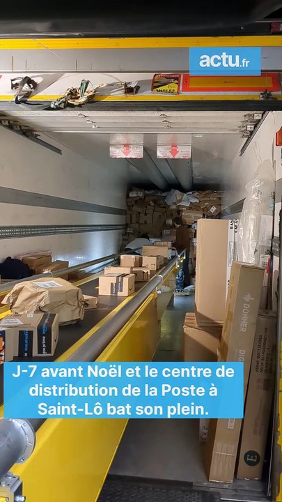 À une semaine de Noël, les colis arrivent par milliers à Saint-Lô