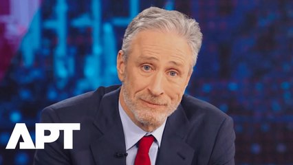The Daily Show's Jon Stewart Accepts Prestigious Walter Cronkite Award, 1st Comedian to Receive It