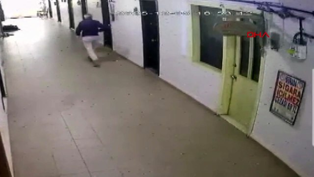 Ofiste akılalmaz tuzak! 40 bin dolarlık saati duvarı delip çaldılar