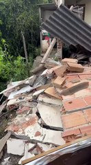 Desabamento de casa na Grande BH atinge três crianças e dois adultos