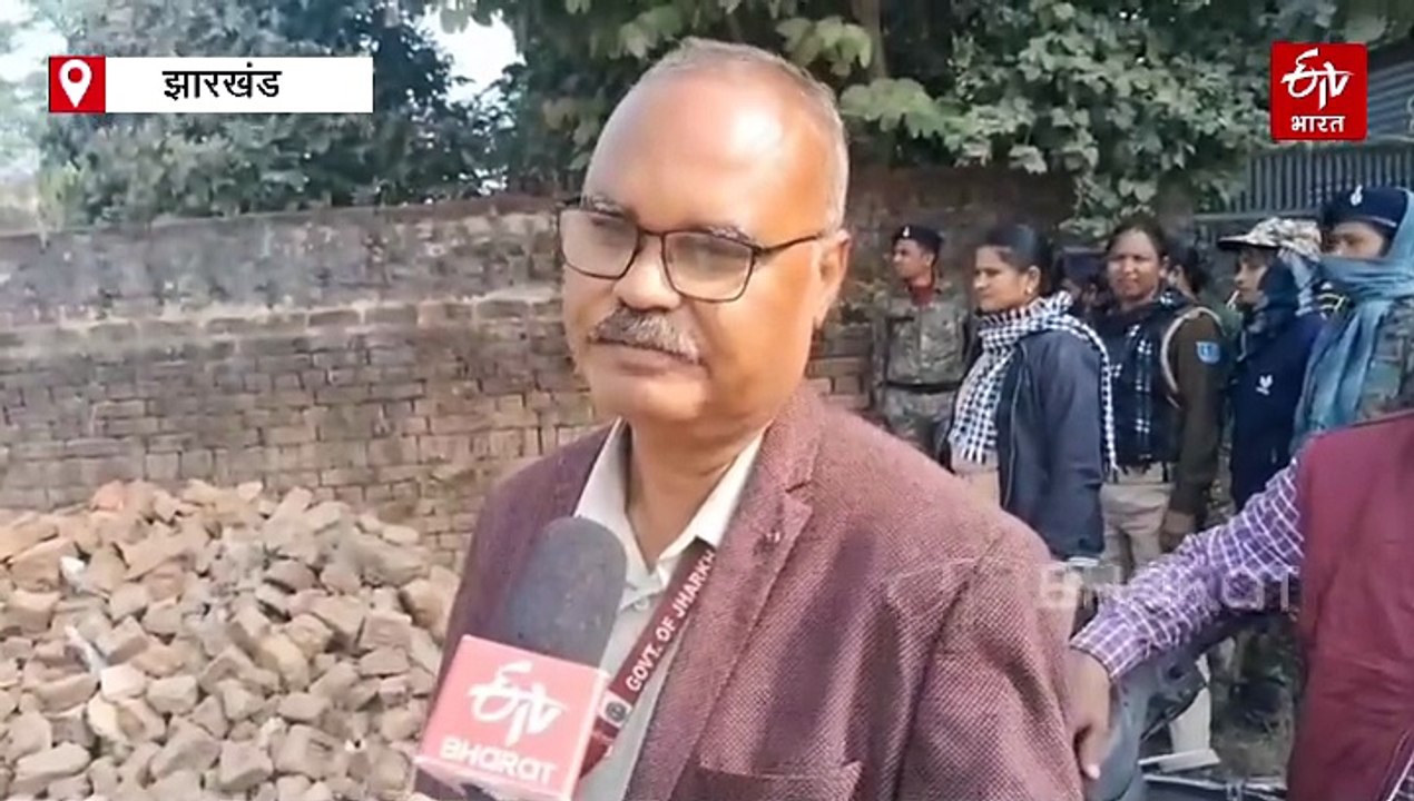 रिम्स के डीआईजी ग्राउंड में बुलडोजर एक्शन जारी, रिटायर्ड डॉक्टर का घर ढहा