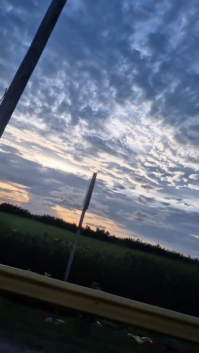 1000076832