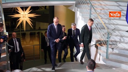 Zelensky a Berlino incontra leader europei su piano di pace. Tra gli altri, Giorgia Meloni