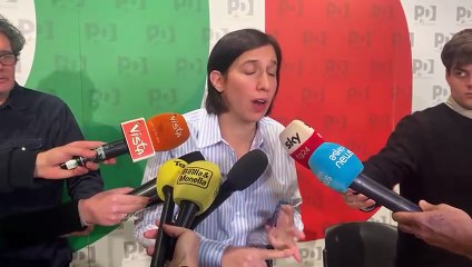 Manovra, Schlein: "A rischio lo Stato sociale, aumentano solo spese militari" - Video