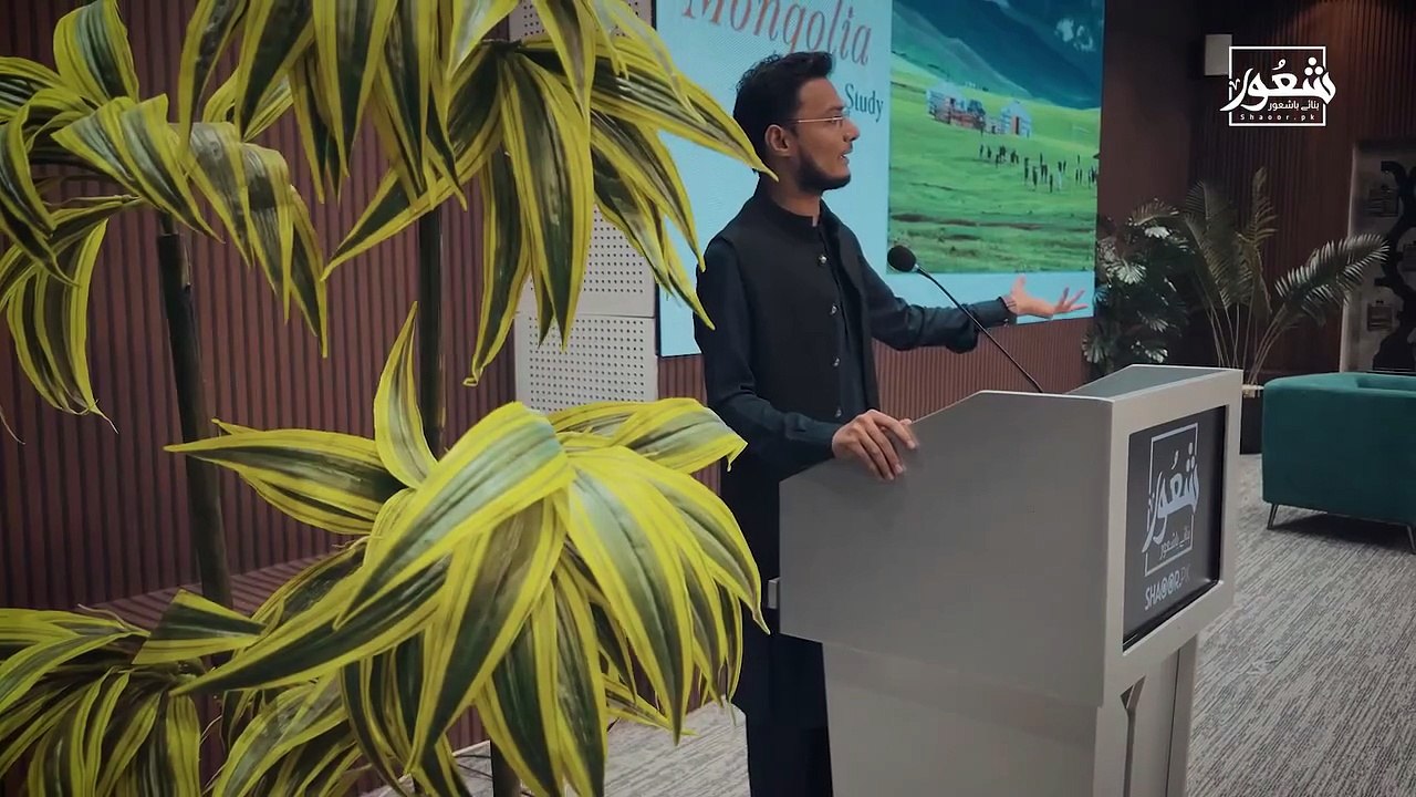 شعور لیکچر سیریز (لیکچر نمبر 23) موضوع: Why Islam (اسلام کیوں؟)  اس اتوار کی نشست میں تقابلِ ادیان کے ماہر اور متعدد کتب کے مصنف حافظ محمد شارق صاحب نے نہایت سادہ، عقلی اور مدلل انداز میں اس بنیادی سوال پر گفتگو کی کہ ہم مسلمان کیوں ہیں؟ اور اسلام کو حق م