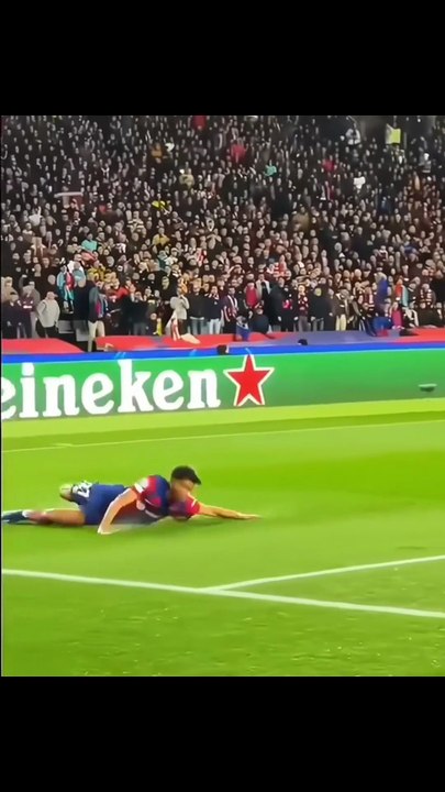 ​🦵 The Art of Disrespect! Unforgettable Nutmegs That Humiliated Defenders!