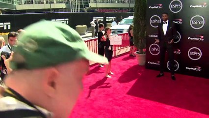 Khloe Kardashian Subtly Shows Love To Tristan Thompson After He’s Signed By The Lakers