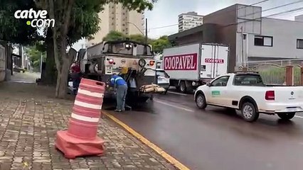 Operação Tapa-Buracos é realizada nas ruas Antonina e Dom Pedro II