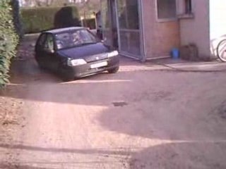 frein a main en voiture