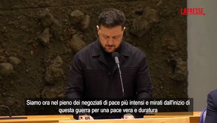 Ucraina, Zelensky: "Siamo nel mezzo dei negoziati pi? intensi da inizio guerra"