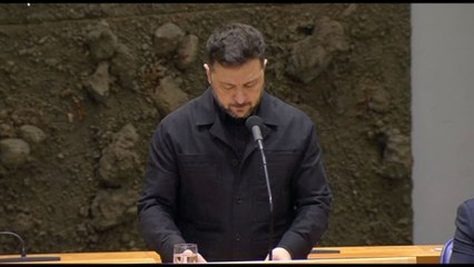 Ucraina, Zelensky: Putin "crede solo nel potere e nel denaro"