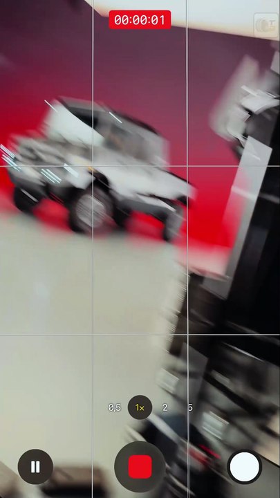 Mercedes-Benz Unimog U 4023 mit 304 PS von Hellgeth #MercedesBenz #Offroad #Luxus