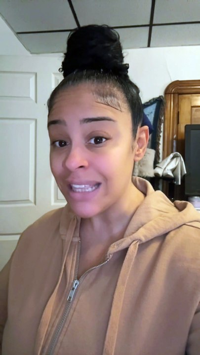 “Ils ne méritent pas de cadeaux” : cette mère annule Noël pour ses 5 enfants, la vidéo choque