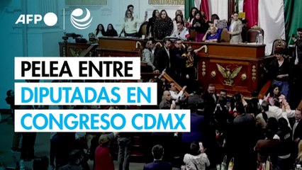 Riña entre diputadas desata caos en el Congreso de la CDMX