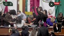 Los diputados del Congreso de México llegan a las manos con empujones y tirones de pelos