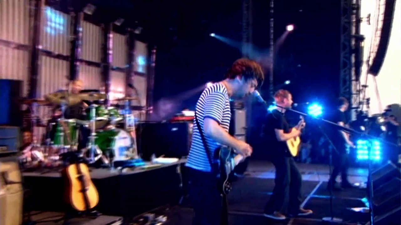 Beetlebum - Blur (live)