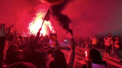 Incendiario recibimiento al Guadalajara antes de enfrentarse al Barcelona