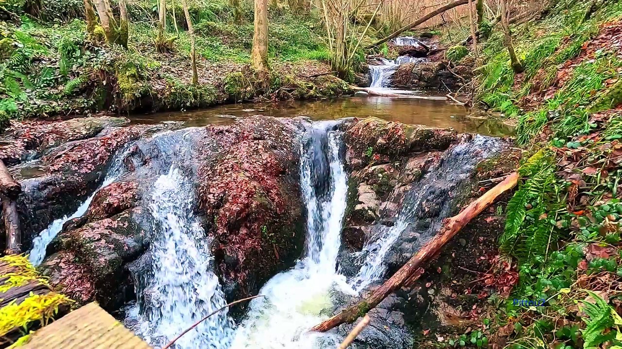 "Bien-être" - Eau suite de cascade - Relaxation - Détente