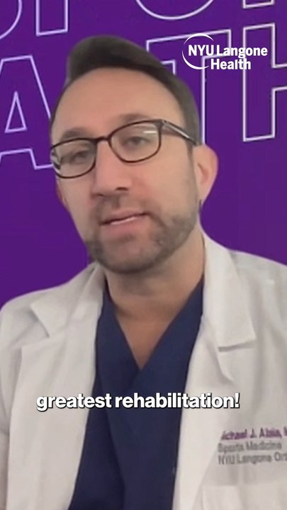 Patrick Mahomes' ACL and LCL tears could be healed sooner than most think | The Injury Report