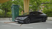 Mercedes-Benz CLA with EQ Technology - MANUFAKTUR in Cosmos Black Magno - Charging video