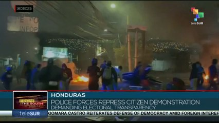 In Honduras police forces repress citizen demanding electoral transparency