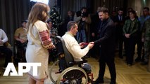 Zelensky Meets Wounded Ukrainian Troops at Dutch Rehabilitation Centre | APT