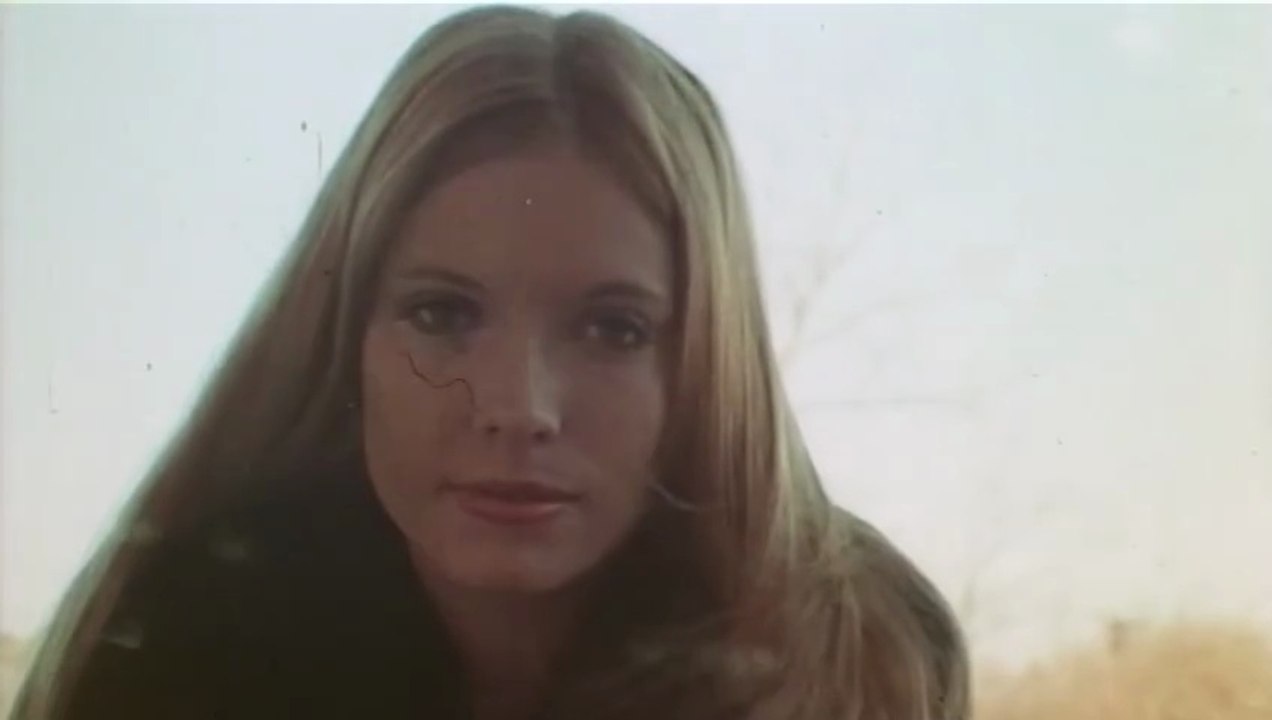 Kiss of the Tarantula Full Movie Mystery / Action / Love Story