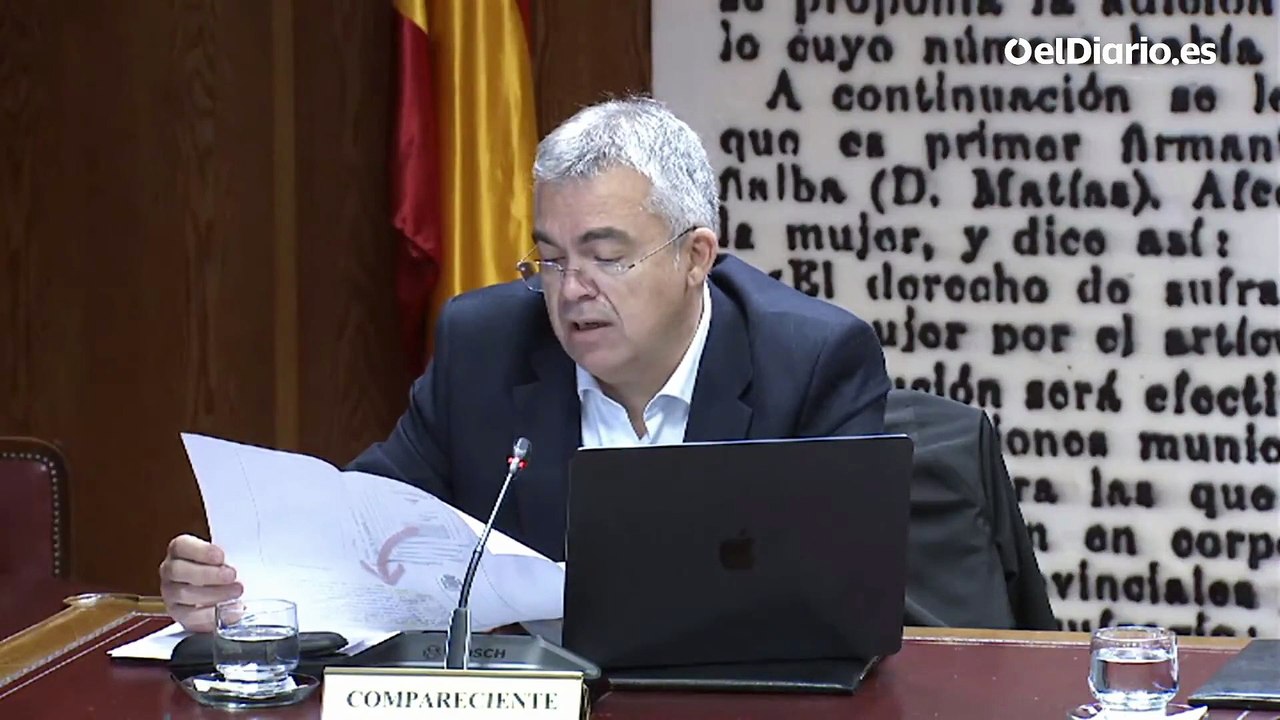 Santos Cerdán, en la comisión de investigación en el Senado: "Se está persiguiendo a un diputado de forma directa con restricción de derechos fundamentales. La forma es propia de la Inquisición"