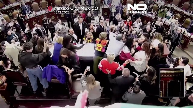 México: caos em debate de transparência no Congresso da capital