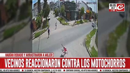 Vecinos interceptaron a motochorros y los molieron a golpes de puños y patadas