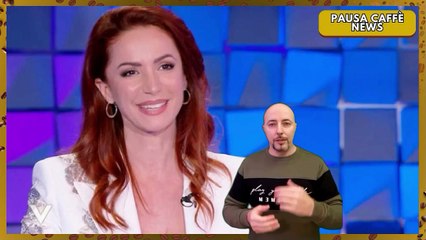 Andrea Delogu paparazzata con Alessandro Marziali bacio che conferma tutto